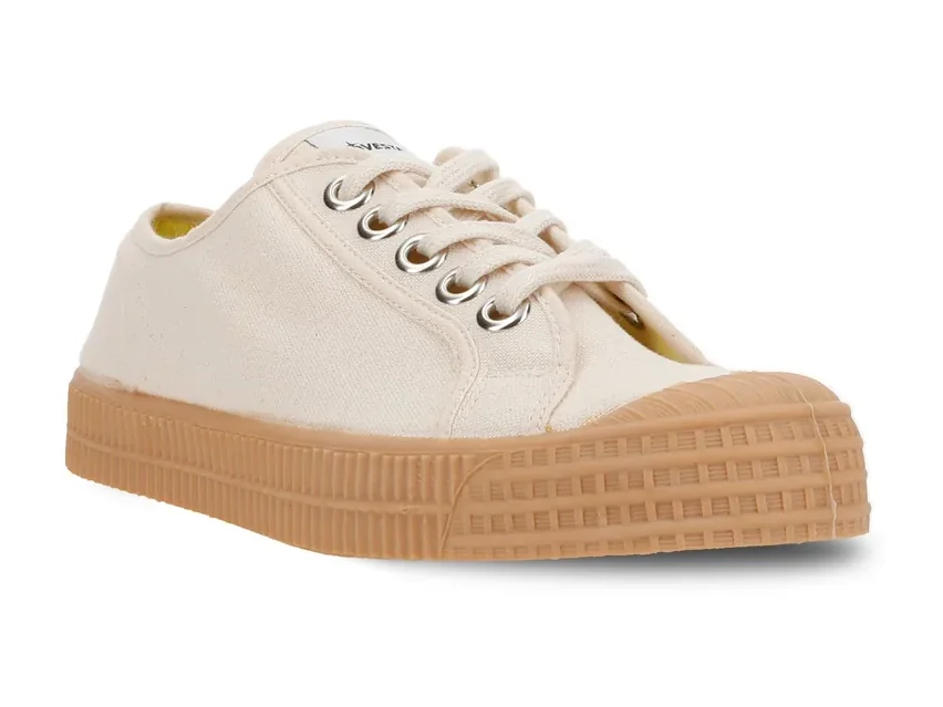 Front three-quarter view of NOVESTA Star Master 99 Beige